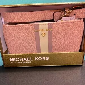 Michael Kors NEW In Box Logo Pink Adjustable Waist Belt Bag